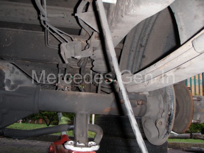 Ford Transit Twin Wheel Rear Axle Replacement - 9