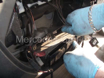 Mercedes Sprinter Gear Selector Cable Replacement 9
