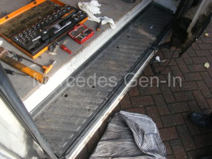 Mercedes Sprinter VW Crafter Side loading Door Cable Management Issues 2